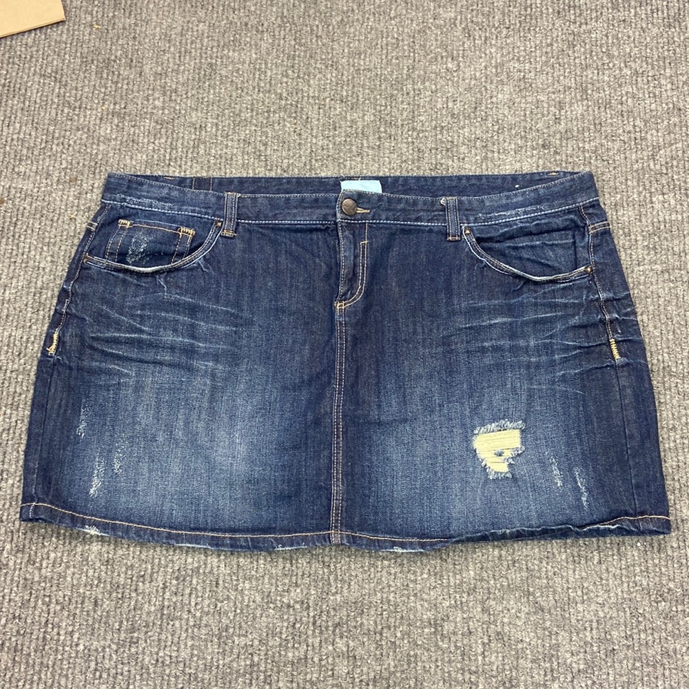 Maurices Women’s Distressed Mini Jean Skirt, 24